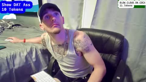 Snapshot of igetherwetter chatting on December 2024 08:34:02 AM Amiri Roue online show from December 2024 08:34:02 AM