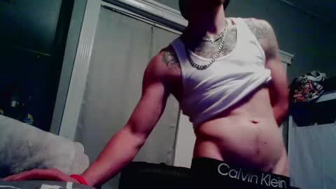 Snapshot of igetherwetter chatting on December 2024 05:33:02 AM Amiri Roue online show from December 2024 05:33:02 AM