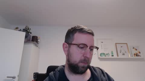 Snapshot of iggi2707 chatting on December 2024 08:40:02 AM ner d online show from December 2024 08:40:02 AM