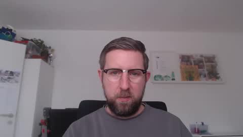 Snapshot of iggi2707 chatting on February 2025 12:18:02 PM ner d online show from February 2025 12:18:02 PM