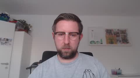 Snapshot of iggi2707 chatting on March 2025 04:35:01 PM ner d online show from March 2025 04:35:01 PM