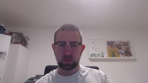 Snapshot of iggi2707 chatting on March 2025 06:23:02 PM ner d online show from March 2025 06:23:02 PM