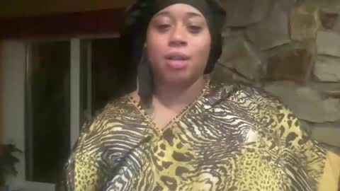 Snapshot of ih8vyx chatting on September 2025 05:23:01 AM ih8vyx online show from September 2025 05:23:01 AM