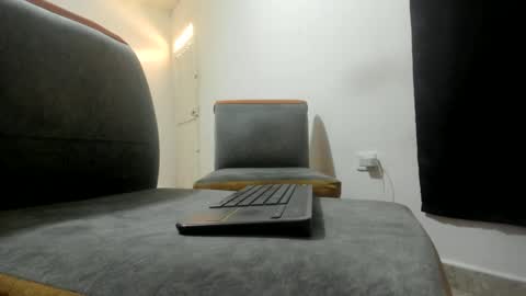 Snapshot of iham_28 chatting on December 2024 02:52:01 PM Iham online show from December 2024 02:52:01 PM