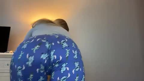 cassie online show from December 2025 05:39:02 PM