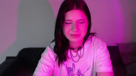 Vella online show from September 2025 11:48:02 PM