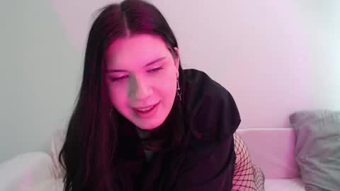 Vella online show from September 2025 09:25:02 AM