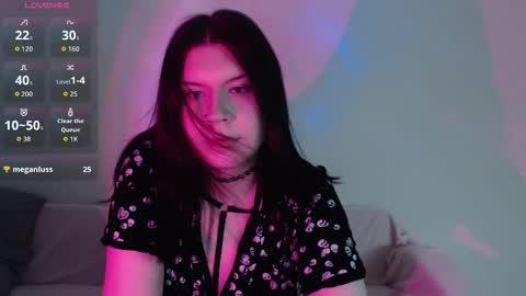 Vella online show from October 2025 02:40:01 PM