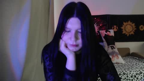 Vella online show from April 2026 03:17:02 PM