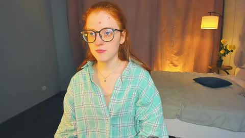 Snapshot of ilanacruice chatting on May 2026 07:22:01 PM Ilana online show from May 2026 07:22:01 PM