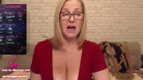 IlariaCetoi online show from December 2025 08:39:01 PM