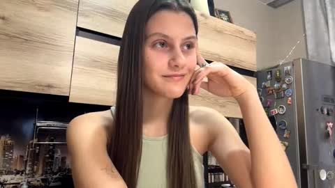 Snapshot of ilianaportwood chatting on February 2026 11:17:01 AM Sophie online show from February 2026 11:17:01 AM