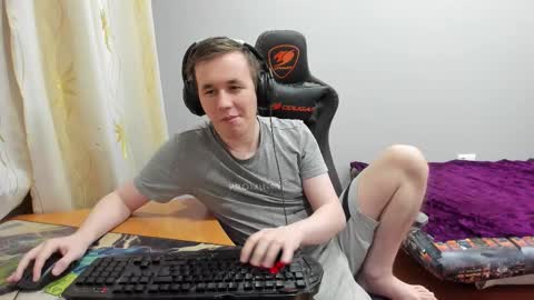 iliaskris online show from December 2025 04:24:01 PM