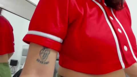 Snapshot of iliy_ chatting on November 2025 11:15:01 PM ILY online show from November 2025 11:15:01 PM