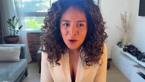 Kloe online show from January 2025 08:13:02 PM