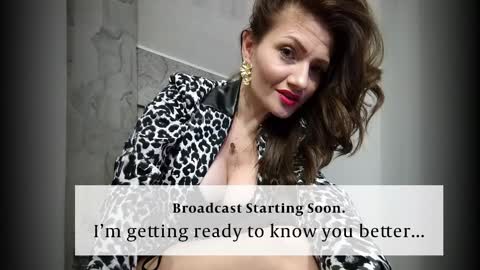 Snapshot of illegalbeauty87 chatting on June 2026 11:19:01 PM Ingrid or more easier...Miss GoDDess Mistress online show from June 2026 11:19:01 PM