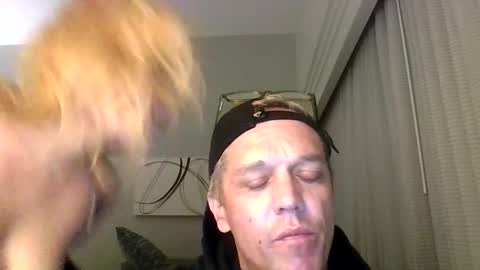 illuminatiheadspace1 online show from December 2025 05:13:01 AM