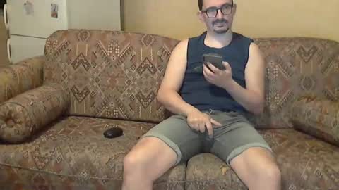 ilovecuteguy79 online show from April 2026 04:48:01 AM