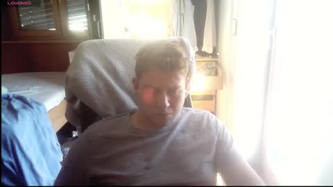 iloveyoutoo2000 online show from October 2025 02:47:01 PM