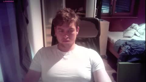 iloveyoutoo2000 online show from November 2025 03:00:02 PM