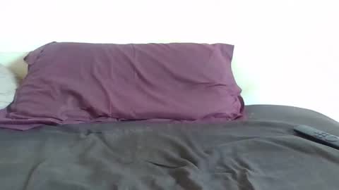 Snapshot of iluchans chatting on December 2024 09:40:02 AM Illuchans online show from December 2024 09:40:02 AM