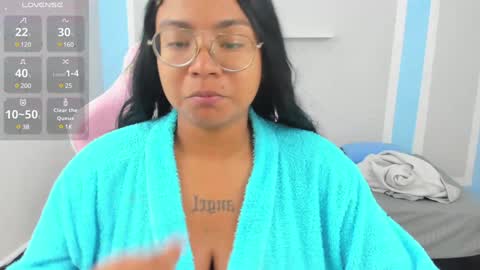 Snapshot of im_angels7 chatting on January 2025 02:43:02 AM Angela online show from January 2025 02:43:02 AM