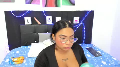 Snapshot of im_angels7 chatting on January 2025 10:01:01 AM Angela online show from January 2025 10:01:01 AM