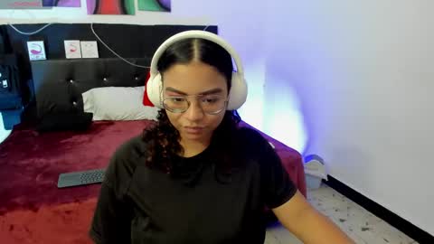 Snapshot of im_angels7 chatting on February 2025 02:37:02 AM Angela online show from February 2025 02:37:02 AM