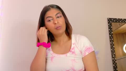 im_anna_ online show from November 2025 05:22:01 PM