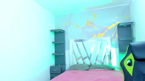 im_brittany_333 online show from February 2026 01:33:01 AM