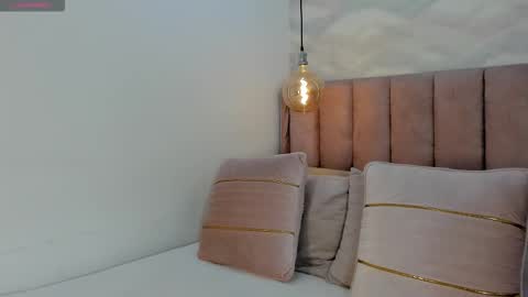 Caro   online show from January 2026 04:59:01 AM