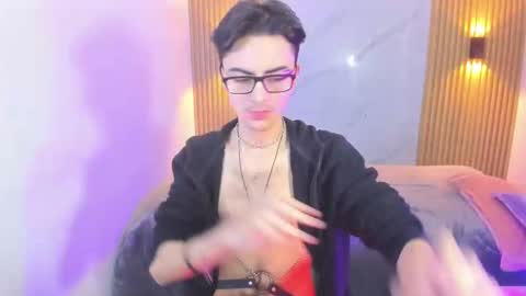 Snapshot of im_dayros chatting on December 2025 03:22:02 AM dayros online show from December 2025 03:22:02 AM