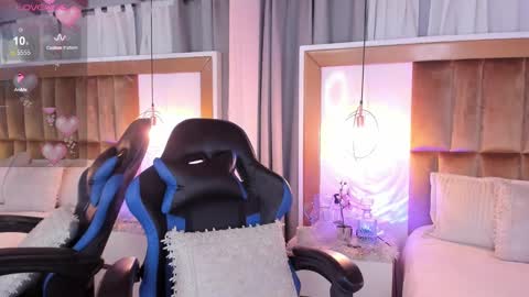 Anna  online show from December 2024 03:06:01 PM