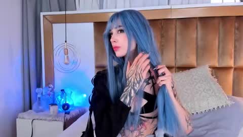 Anna  online show from February 2025 12:27:01 PM