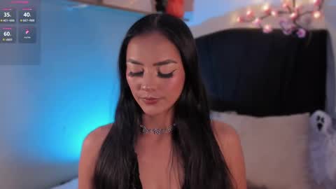 Isa online show from November 2025 12:02:01 AM