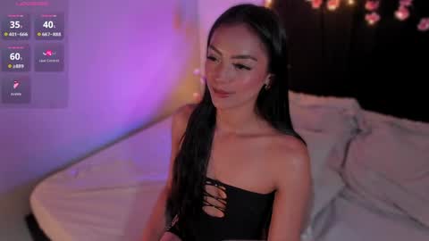 Snapshot of im_isabellaa chatting on June 2026 12:32:02 AM Isa online show from June 2026 12:32:02 AM