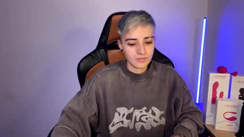 Laia online show from February 2025 02:58:01 AM