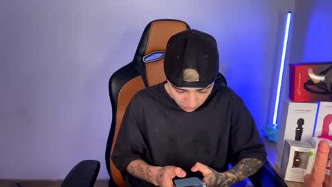 Laia online show from February 2025 11:36:02 PM