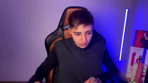 Laia online show from February 2025 06:58:02 AM