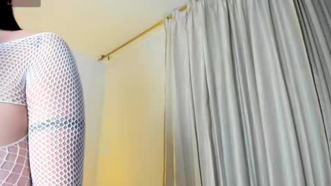 im_maitee online show from November 2025 04:46:01 AM