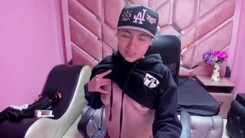 mathias online show from January 2025 08:19:02 AM