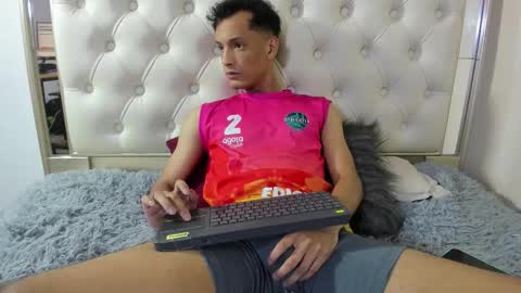 IM MAXPASSION online show from October 2025 11:33:01 AM