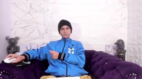 im_milan_rs online show from January 2025 09:47:01 AM