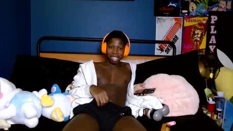 Snapshot of im_mist_yu chatting on December 2025 07:48:01 AM im_mist_yu online show from December 2025 07:48:01 AM