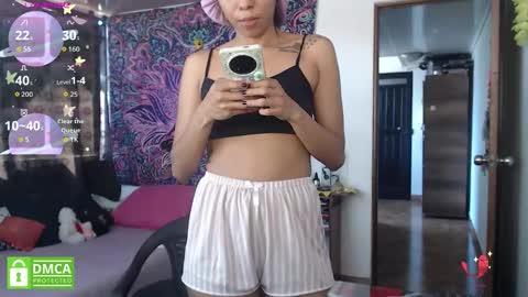 Cutie pie online show from May 2026 01:40:02 PM