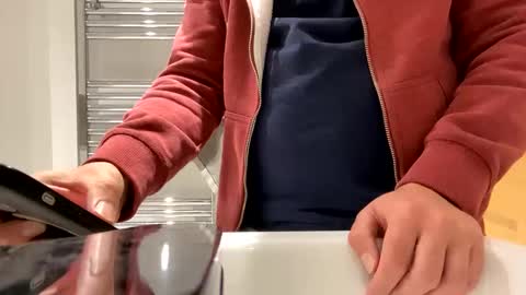 Snapshot of im_ready_4u chatting on September 2025 09:20:02 PM im_ready_4u online show from September 2025 09:20:02 PM