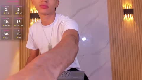 im_sebaslopez online show from February 2025 03:11:01 AM