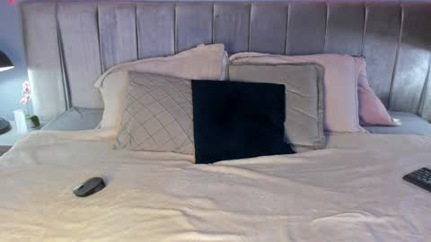 Val online show from April 2026 11:48:01 AM