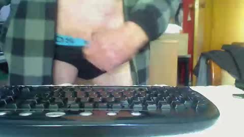 Snapshot of imaussiechris chatting on October 2025 11:17:01 PM Aussie Guy online show from October 2025 11:17:01 PM