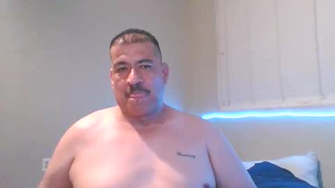 Snapshot of imbackmandosuknw chatting on November 2025 05:39:02 AM imbackmandosuknw online show from November 2025 05:39:02 AM